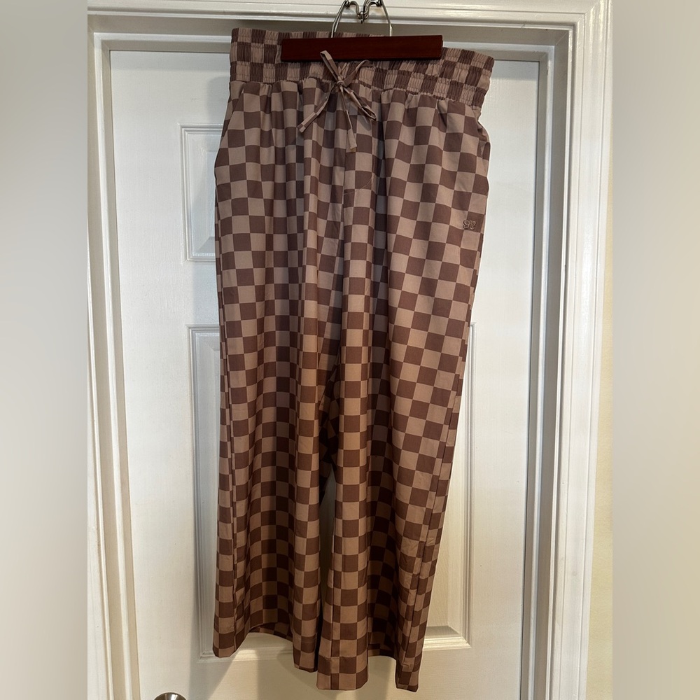 Checkerboard Wide Leg Pants - Taupe/Beige - Picture 2 of 4